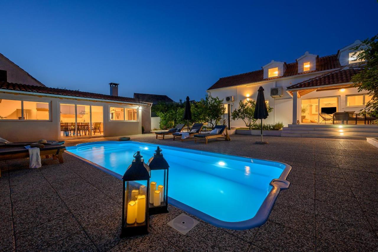 Villa Bellezza Milna  Esterno foto