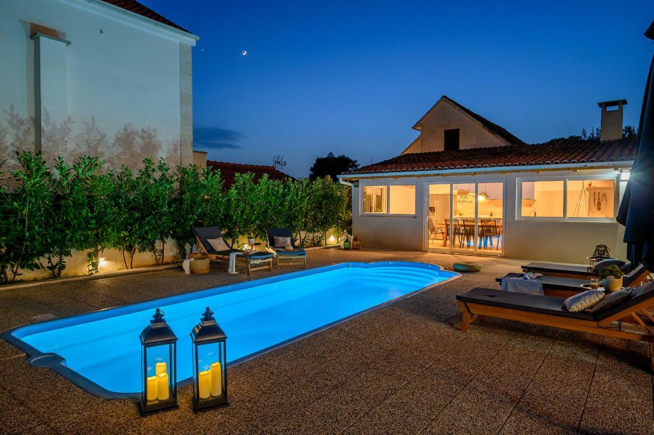Villa Bellezza Milna  Esterno foto
